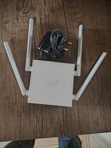 Modemlər və şəbəkə avadanlıqları: TP-Link Archer C24 (EU) AC750 Dual Band Wi‑Fi router Xüsusiyyətlər: - — 9