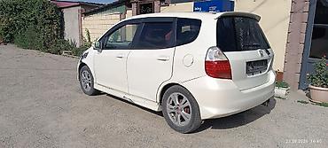 обшивки фит: Honda Fit: 2003 г., 1.3 л, Вариатор, Хэтчбэк — 3