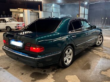 eken ultra hd: Mercedes-Benz E 300: 3 л | 1997 г. Седан