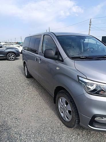 старекс 4х4: Hyundai Grand Starex: 2018 г., 2.5 л, Автомат, Дизель, Минивэн — 2