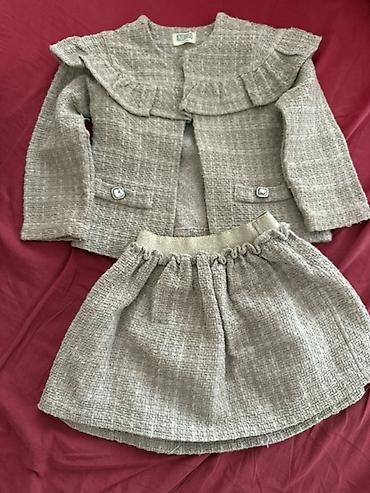 qar geyimi: Qız uşağı üçün iki hissəli dəst – jaket və ətək - Rəng: açıq boz — 2