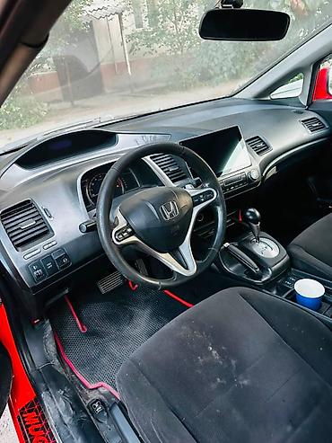 звонки: Honda Civic: 2006 г., 1.8 л, Автомат, Газ, Седан — 8