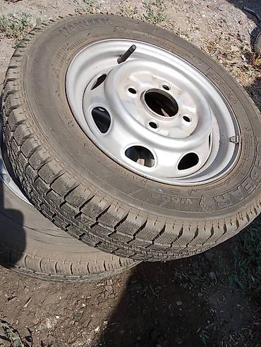 шины зимние бишкек: Продам 265/70 R16 комплект, зимняя — 5