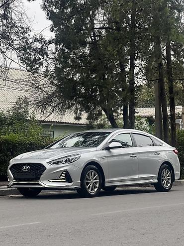 Продажа авто: Hyundai Sonata: 2021 г., 2 л, Автомат, Бензин, Седан — 2