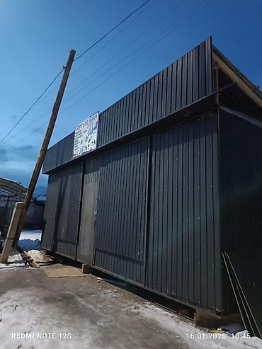 Продажа торговых контейнеров: Срочно торговый павильон сатылат Ошто баасы 350 000 8м3.5м 28 кв — 1