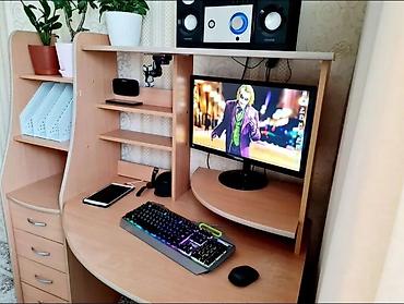 Компьютерные столы: Компьютерный стол, Б/у, Угловой — 1