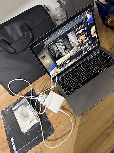 тонкий: Apple MacBook Pro 15.7.7серия с Touch Bar), цвет Space Gray Основные — 5