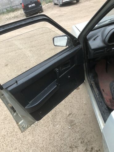 двери для санузла: Дверь Передняя левая ВАЗ (LADA), Б/у