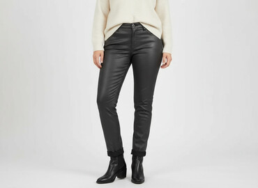 legginsy z zapiętkami reserved: Material trousers for women, size XL at lalafo.pl legginsy z zapiętkami reserved: Material trousers for women, size XL
