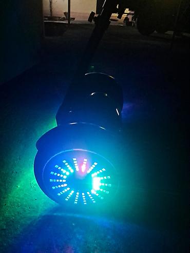 Гироскутеры: Гироскутер с рулевой стойкой Есть небольшие царапины на подсветке — 7