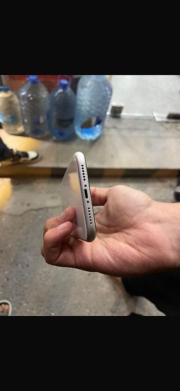 iphone se 2023: IPhone 11, Ağ, Simsiz şarj — 1