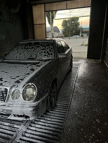 Mercedes-Benz E-Class: 1997 г., Седан