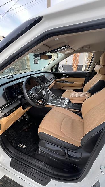 android avto: Сдаю в аренду kia carnival 2023 . 7 мест — 6