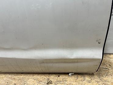 Дверь Kia carnival YP D4HB 2.2 DIESEL задн. прав. (б/у)