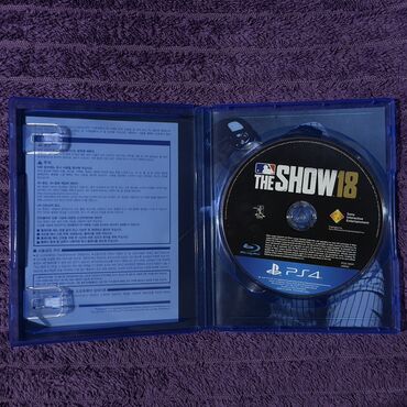 PS4 (Sony Playstation 4): PlayStation 4 Pro 1 TB satılır. Konsol Koreyadan alınıb, evdə şəxsi — 12