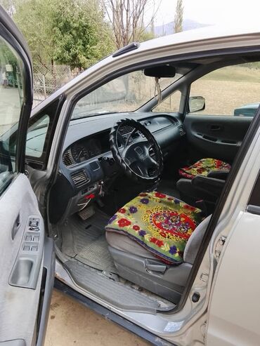 Honda: Honda Odyssey: 1998 г., 2.3 л, Автомат, Бензин, Минивэн at lalafo.kg — 6 Honda: Honda Odyssey: 1998 г., 2.3 л, Автомат, Бензин, Минивэн — 6