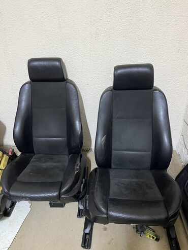 сидение: Комплект сидений, Кожа, BMW 2000 г., Б/у, Оригинал, Япония