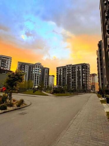 3 комнатные квартиры продажа: 3 бөлмө, 80 кв. м, Элитка, 3 кабат, Дизайнердик ремонт