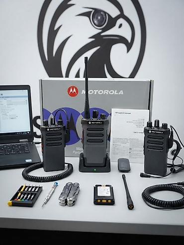 рации моторола: Рации Motorola портативные с комплектом аксессуаров Описание: - — 1