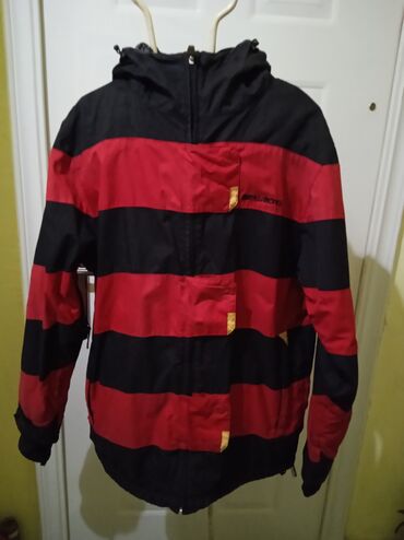 Zimske jakne: Billabong zimska/ski jakna sa kapuljačom, crno‑crvene pruge sa žutim — 1