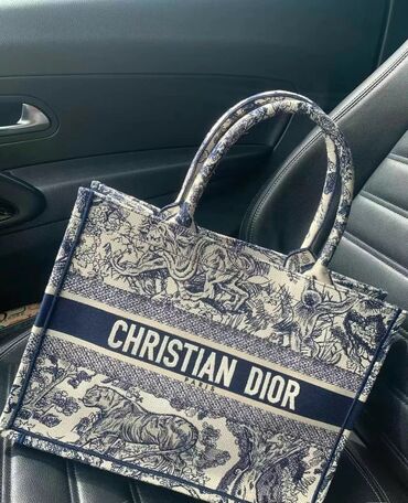 шоппер заказать: Шопер Christian Dior Размеры: 22,5см - 2873 + вес 26,5см - 3228 + вес