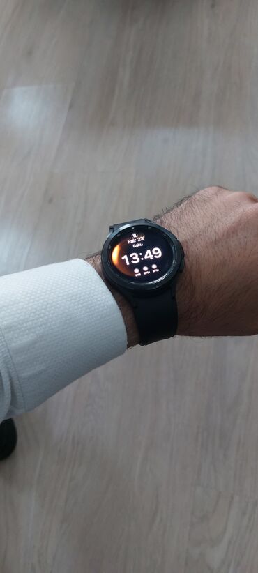 samsun j5: İşlənmiş, Smart saat, Samsung, Sensor ekran, rəng - Qara