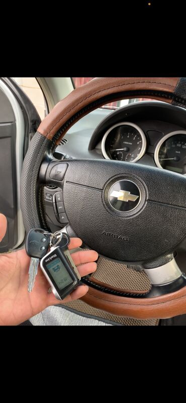 Chevrolet: Chevrolet Aveo: 2005 г., 1.4 л, Автомат, Бензин, Хэтчбэк at lalafo.kg — 10 Chevrolet: Chevrolet Aveo: 2005 г., 1.4 л, Автомат, Бензин, Хэтчбэк — 10