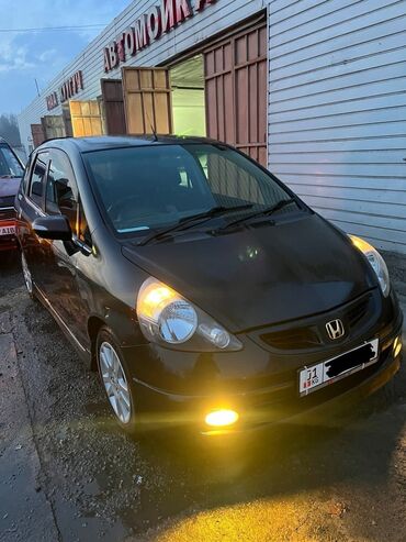 Honda: Honda Fit: 2003 г., 1.5 л, Вариатор, Бензин, Хэтчбэк