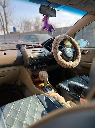 Honda: Honda Fit Aria: 2003 г., 1.5 л, Вариатор, Бензин, Седан — 8