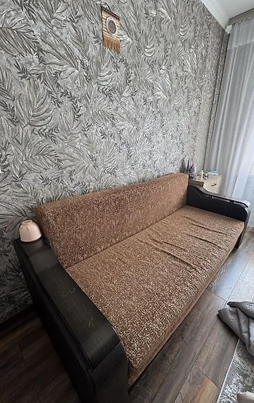 study table: Прямой диван, Б/у — 2