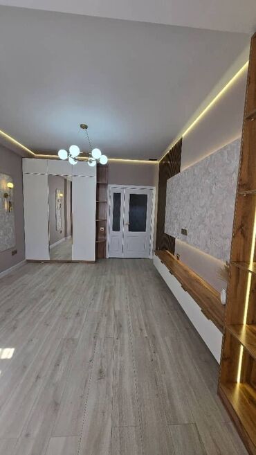 1 комнатная квартира 8 мкр: 1 бөлмө, 42 кв. м, Элитка, 8 кабат, Евроремонт
