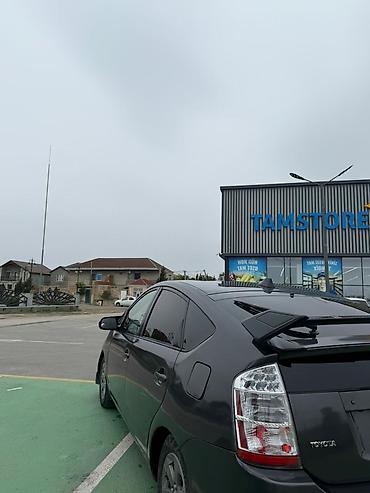 011 masini: Toyota Prius: 1.6 l | 2008 il Sedan — 3