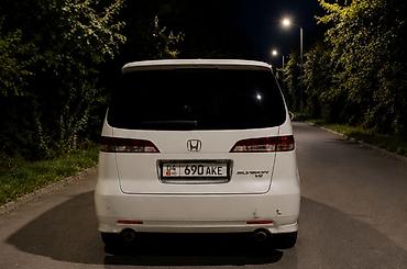 разбитые авто: Honda Elysion: 2004 г., 3 л, Автомат, Бензин, Минивэн — 2