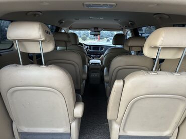 Kia: Kia Carnival: 2018 г., 2.2 л, Автомат, Дизель, Минивэн — 11