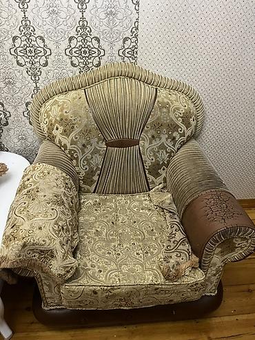 salon kreslo: İşlənmiş, Klassik divan, Divan, Bazasız, Açılmayan — 2