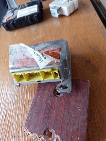 Датчики, сенсоры, предохранители: Расходомер Nissan 2005 г., Оригинал, США — 9