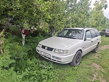 Volkswagen Passat Variant: 1995 г., 2 л, Механика, Бензин, Универсал
