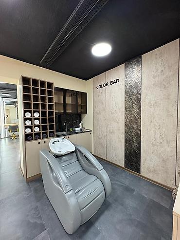 Ev və bağ: 📍 Gənclik, Ayna Sultanova 💼 Salon hazır biznes kimi satılır! Atatürk — 10