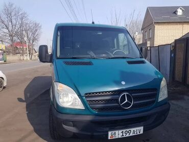 мерседес спринтер с будкой в Кыргызстан | Mercedes-Benz: Mercedes-Benz V 220: 2.2 л | 2010 г. | Фургон