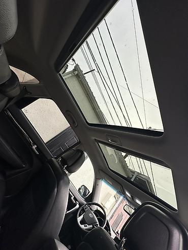 e90 aksesuar: Kia Sorento – 7 yerlik SUV Xüsusiyyətlər: - Geniş salon, 3-cü cərgəyə — 3