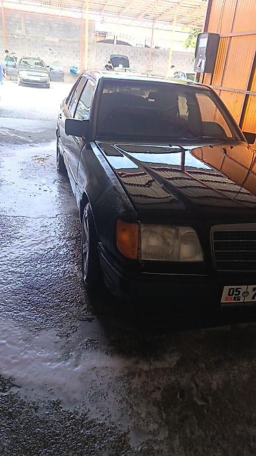 e klass: Mercedes-Benz W124: 1991 г., 2 л, Механика, Бензин, Седан — 3