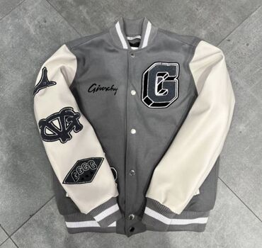 скупка бу одежды: Фирменный бомбер от Givenshy осень-зима.Качество premium