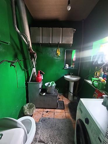 Продажа коттеджей и домов: 📌В селе центре Беловодское продается добротный дом из 4-х комнат на — 10