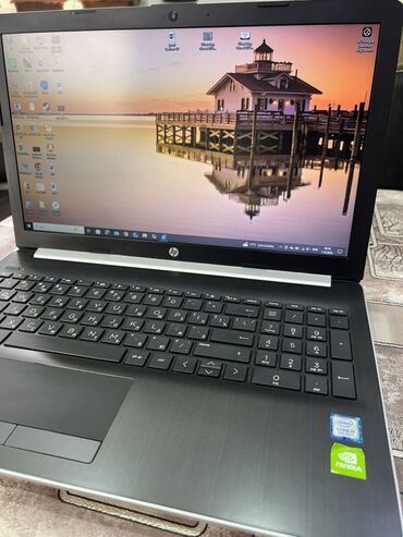 ноутбук asus intel core i5: Model- HP Laptop 15-da 1xxx əla vəziyyətdə Ram:8 GB CPU: İntel Core