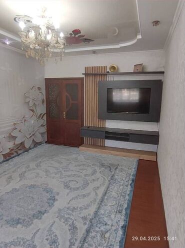 уютный дом агентство недвижимости: 2 бөлмө, 50 кв. м, 105-серия, 1 кабат, Евроремонт