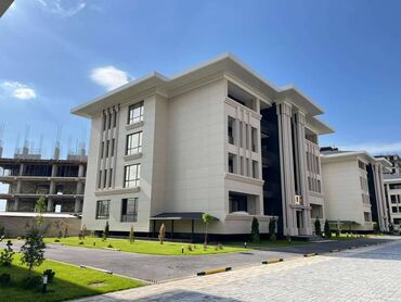 продаю дом эне сай: 4 бөлмө, 205 кв. м, Элитка, 4 кабат, ПСО (өзү оңдоп түзөтүп бүтүү үчүн)