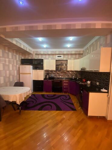 Uzunmüddətli kirayə mənzillər: 9-cu mikrorayonda Bolmart marketin yanında 17 mərtəbəli binanın 7-ci — 9