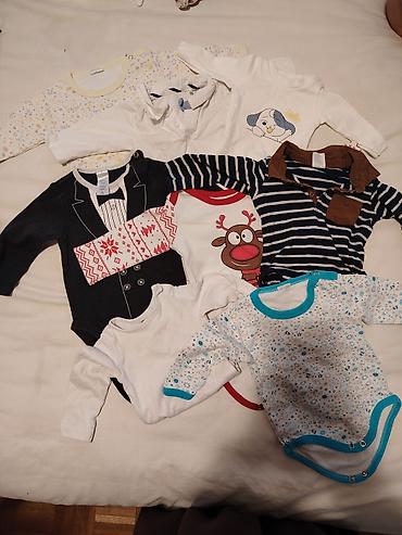 Kids' Clothes: Komplet za bebu – odeća i aksesoari (dečak) Sadržaj kompleta: - Više — 5