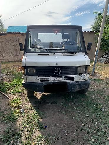 мерс 512: Легкий грузовик, Mercedes-Benz, Стандарт, Б/у — 1