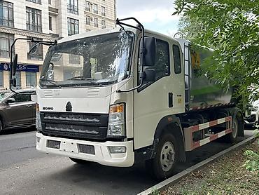 куплю мусоровоз: Мусоровоз-компрессор HOWO с задней загрузкой 8 кубов - Надстройка — 8